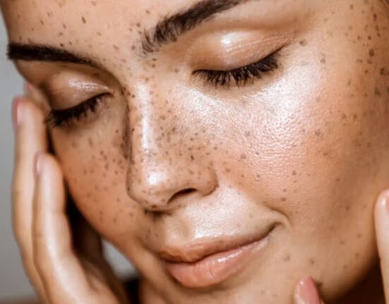 14 Skin Care Routine for Glow Up Tips Naturally!