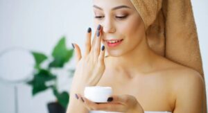 Oily Skin Concerns Around Dimethicone in Skin Care
