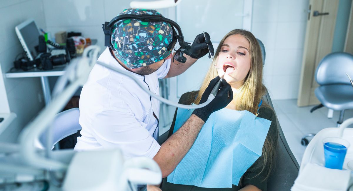 Natural Dentist Mouthwash: 7 Tips for Better Oral Health