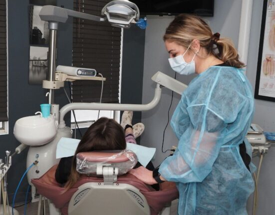 Premier Dentist Partners - 7 Tips for Choosing Dentists!