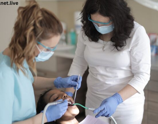 Online Marketing for Dentists - 7 Ways to Attract Patients!